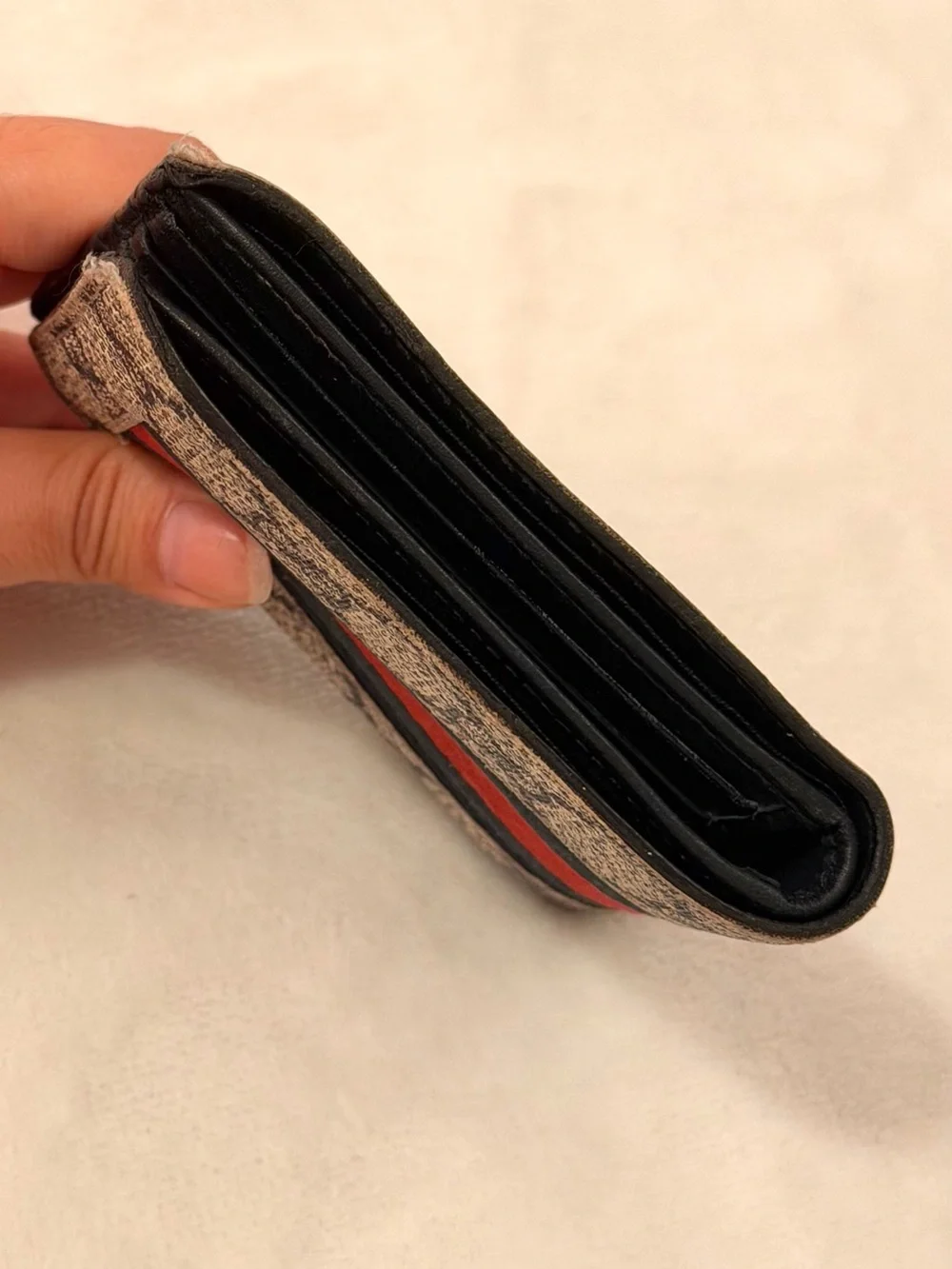 Gucci mens bifold